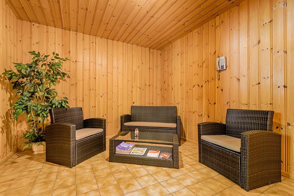 Haus Hubertus Apartment Galtuer Exterior photo